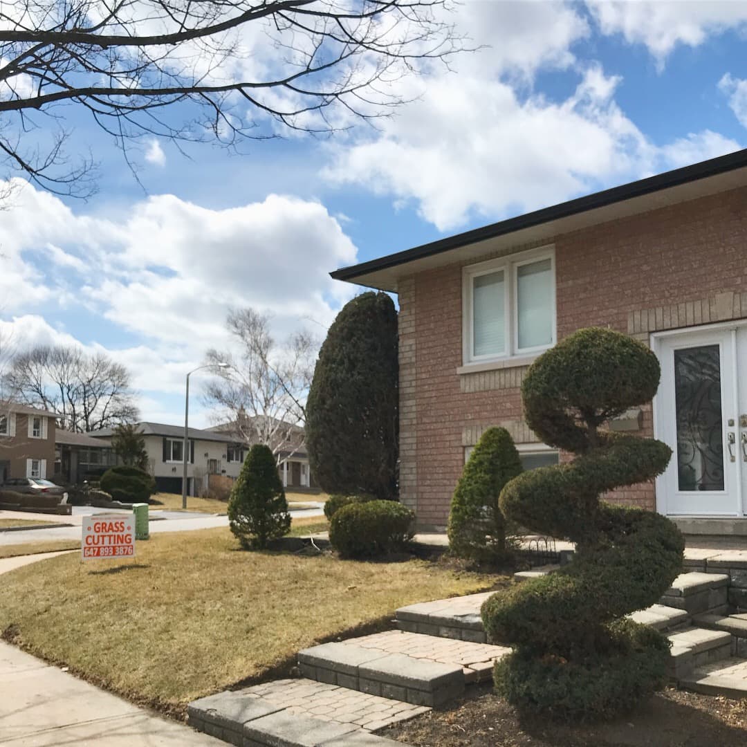 Stone pathway in Scarborough — decorative interlocking walkway design