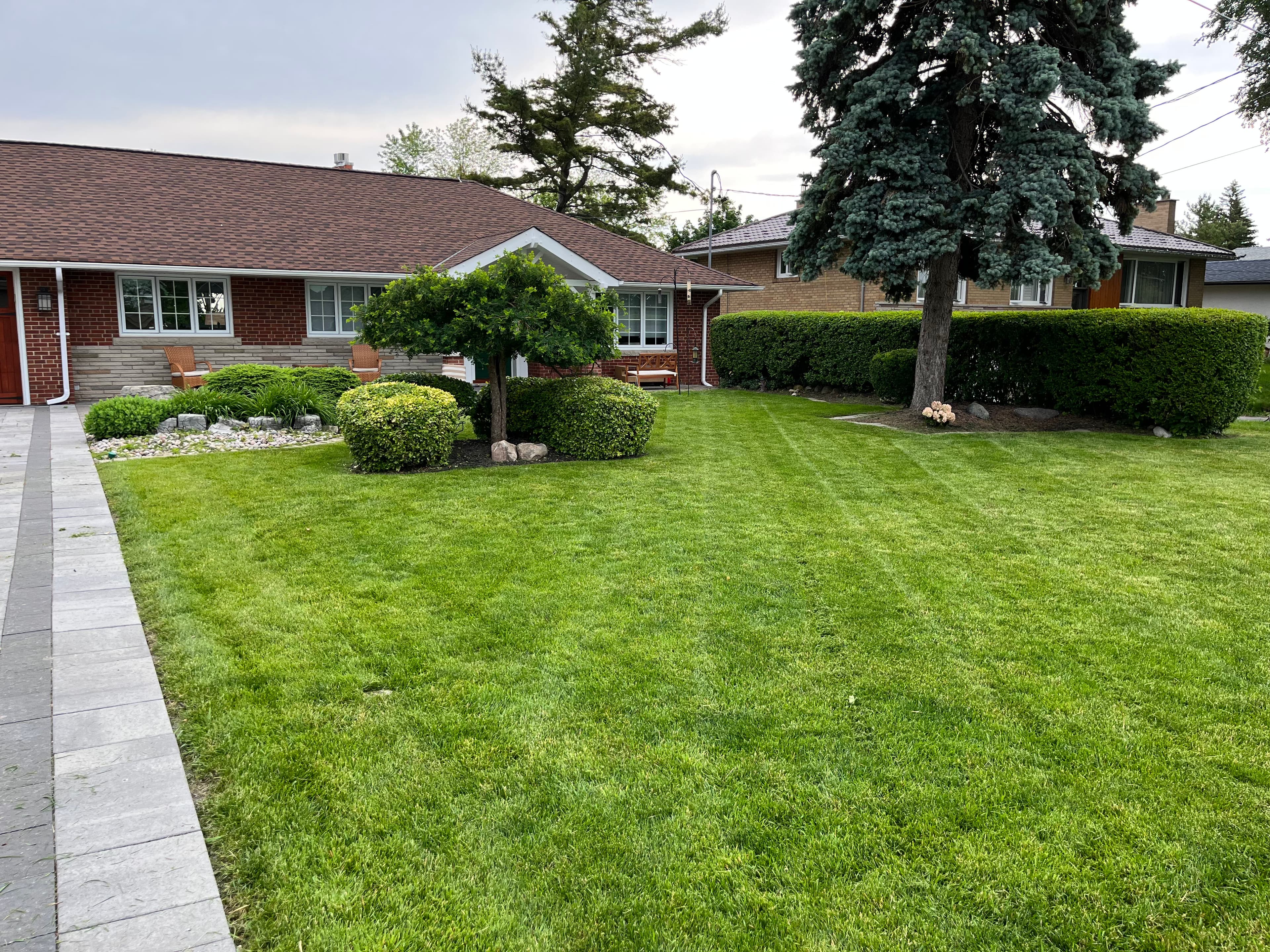 Cleanup & General project 13 in Scarborough — Dawn Till Dusk Landscaping